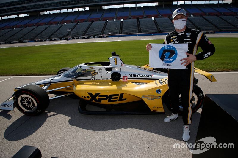 Ganador de la pole Josef Newgarden, Team Penske Chevrolet