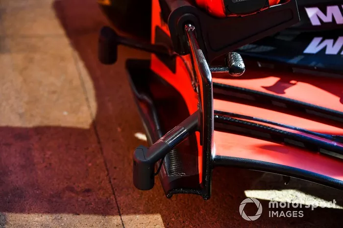 Ala anteriore della Ferrari SF90 