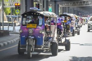 Las motos camino del lanzamiento