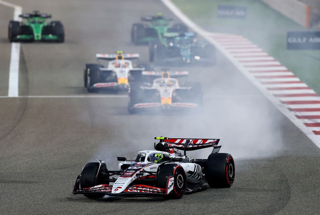 Liam Lawson, Racing Bulls, Oliver Bearman, Haas F1 Team, Isack Hadjar, Racing Bulls