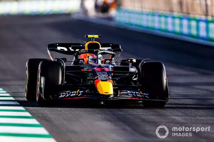 Sergio Pérez, Red Bull Racing RB18