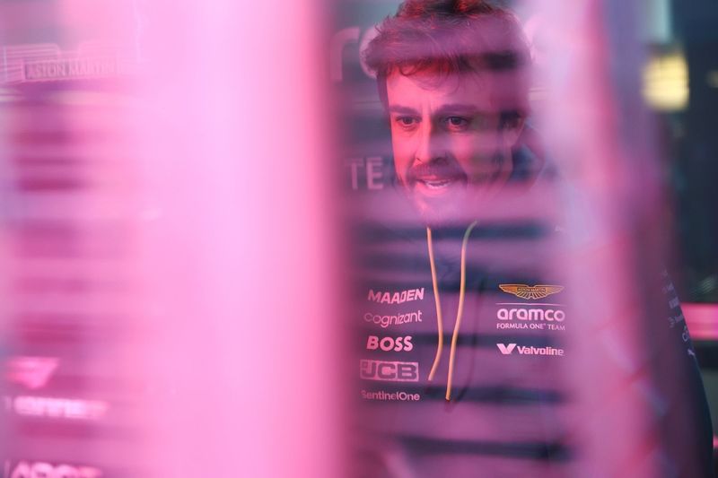 Fernando Alonso, Aston Martin Racing