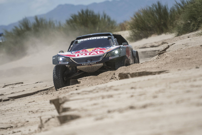 #303 Peugeot Sport Peugeot 3008 DKR: Carlos Sainz, Lucas Cruz