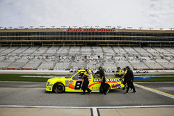 Matt Crafton, ThorSport Racing, Rip It / Menards Ford F-150 crew
