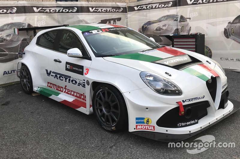 tcr-annuncio-v-action-racing-team-2018-a