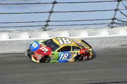 Kyle Busch, Joe Gibbs Racing Toyota, crashes in turn 3