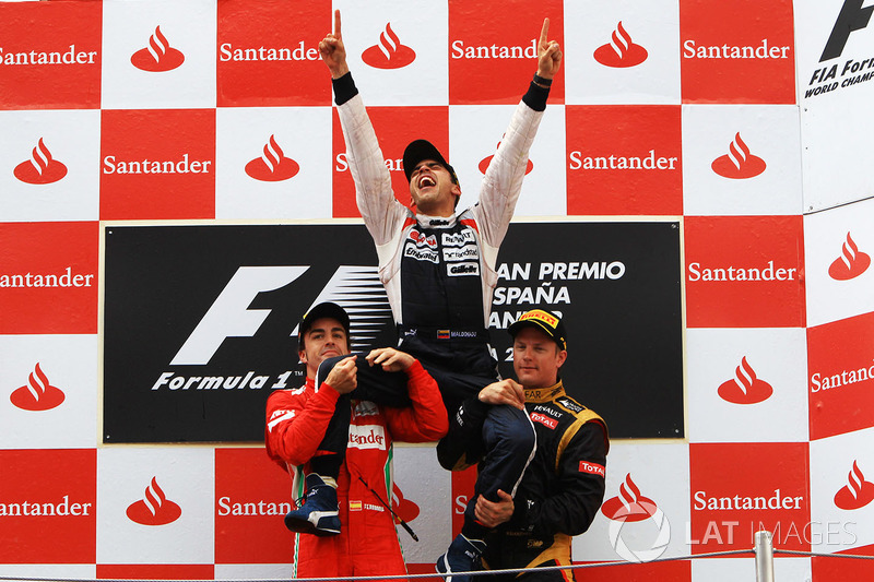 Podyum: Yarış galibi Pastor Maldonado, Williams, second place Fernando Alonso, Ferrari, and third place Kimi Raikkonen, Lotus F1