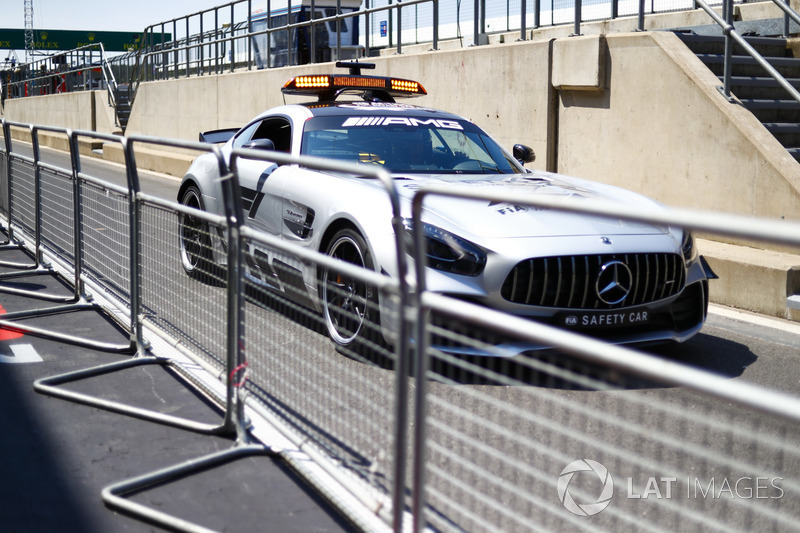 Safety car AMG Mercedes GT-S