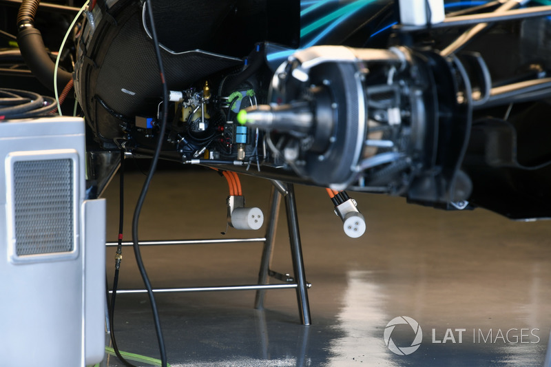 Mercedes-AMG F1 W09 detail