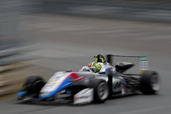 Enaam Ahmed, Hitech Bullfrog GP Dallara F317 - Mercedes-Benz