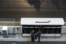 Zak Brown, McLaren Technology Group, Eric Boullier, Racing Director, McLaren