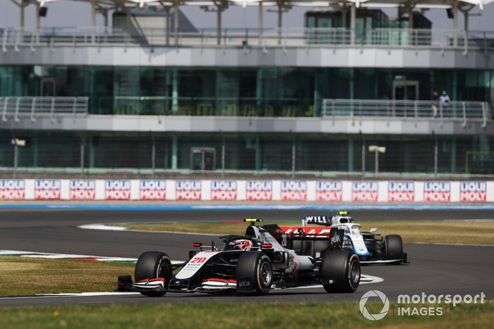 Kevin Magnussen, Haas VF-20, Nicholas Latifi, Williams FW43