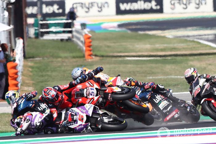 Accidente de Johann Zarco, Pramac Racing Michel Pirro Pol Espargaró, Repsol Honda Team