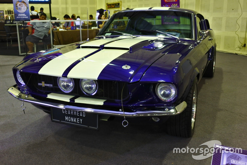 Ford Mustang Shelby GT 500, Iman