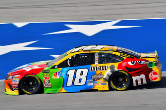 Kyle Busch, Joe Gibbs Racing, Toyota Camry M&M's