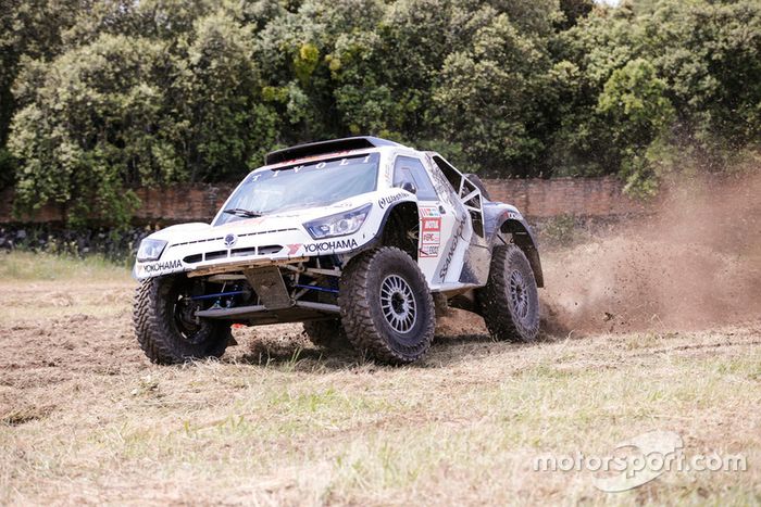 Prueba SsangYong Tivoli DKR