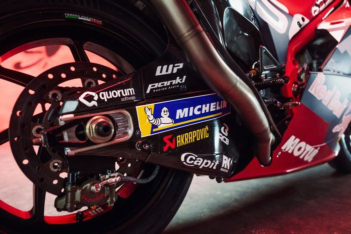 Red Bull GASGAS Tech3 2024 RC16 