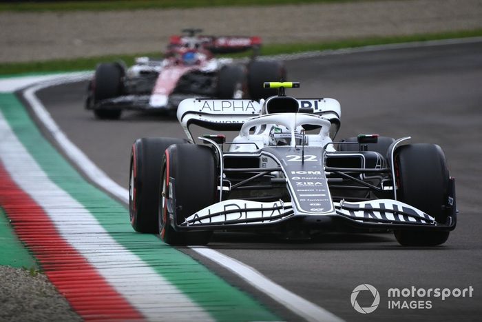 Yuki Tsunoda, AlphaTauri AT03, Valtteri Bottas, coches Alfa Romeo C42