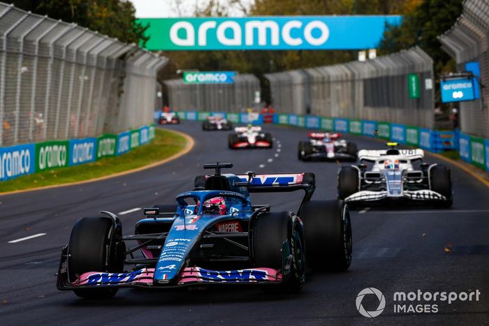 Fernando Alonso, Alpine A522, Yuki Tsunoda, AlphaTauri AT03, Valtteri Bottas, Alfa Romeo C42