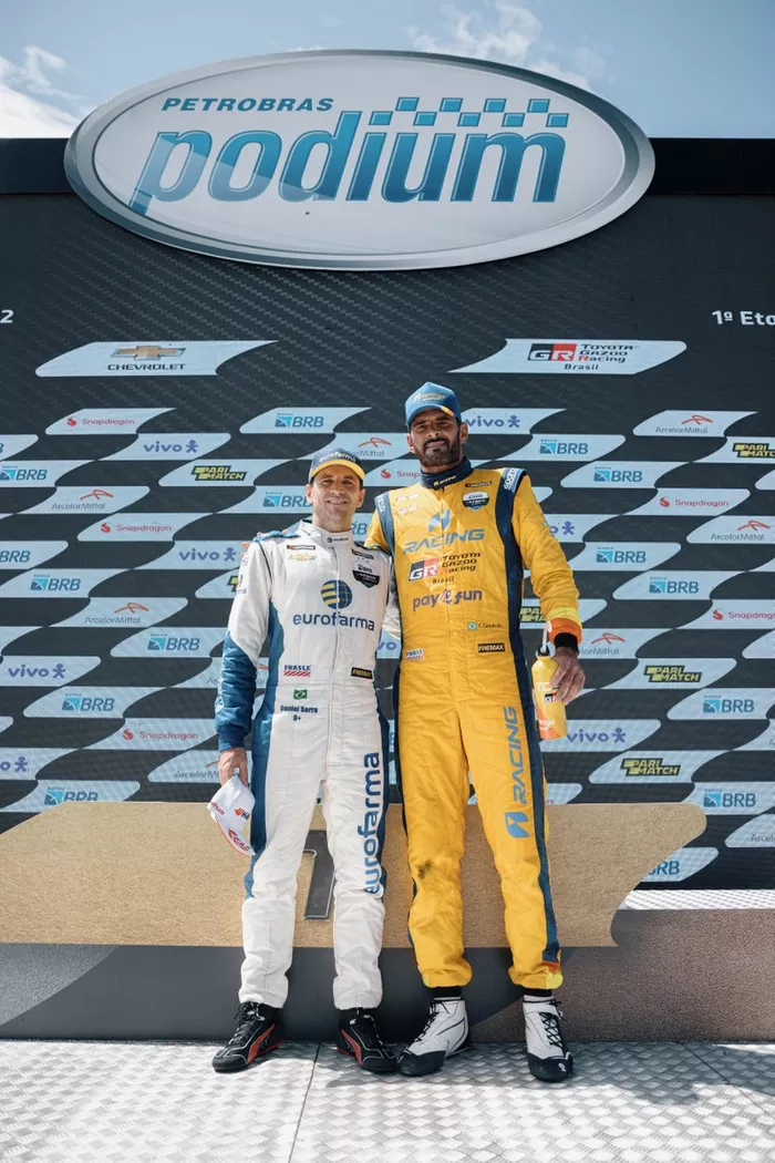 Daniel Serra e Thiago Camilo, vencedores da etapa de Goiânia