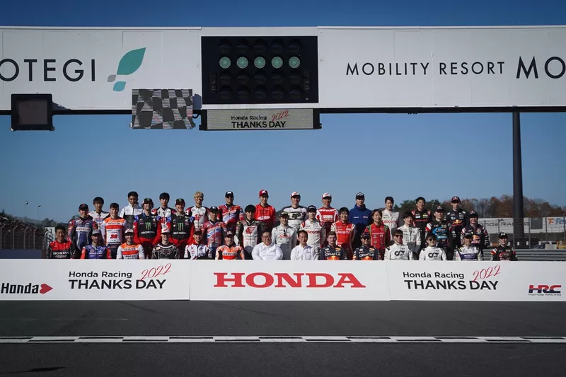 Honda Racing Drivers / Riders