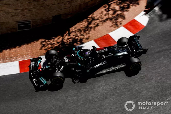 Lewis Hamilton, Mercedes W12
