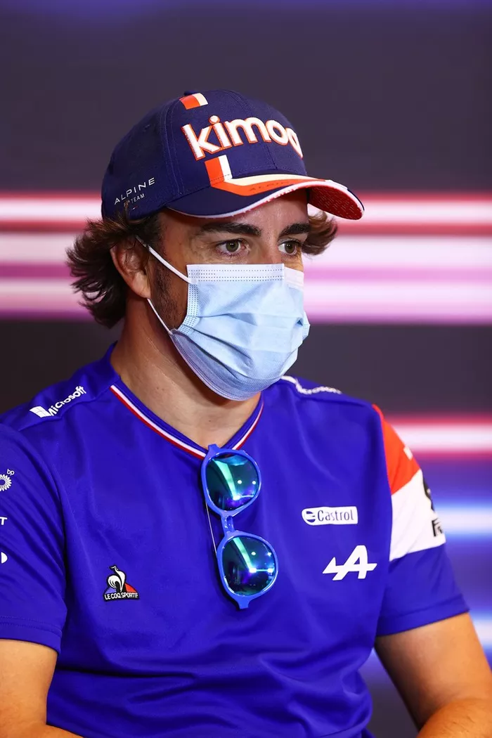 Fernando Alonso, Alpine en la conferencia de prensa