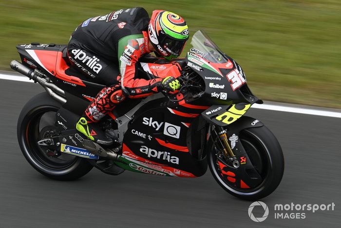 Lorenzo Savadori, Aprilia Racing Team Gresini