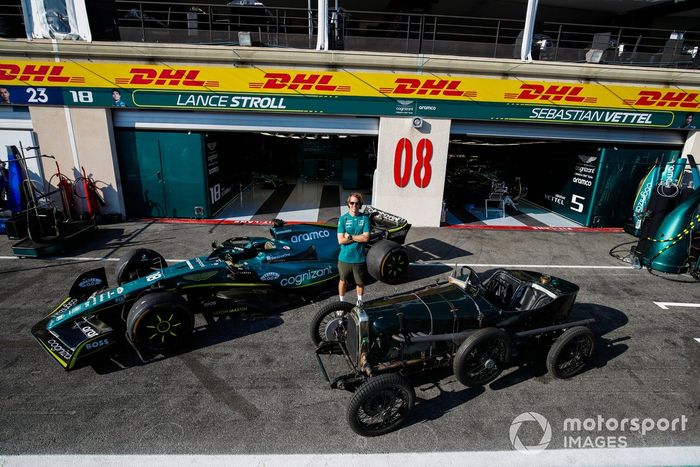 Sebastian Vettel, Aston Martin, poses with the Aston Martin AMR22 and 1922 Grean Pea TT1