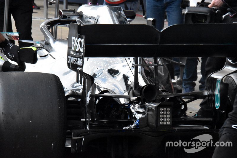 Mercedes W10