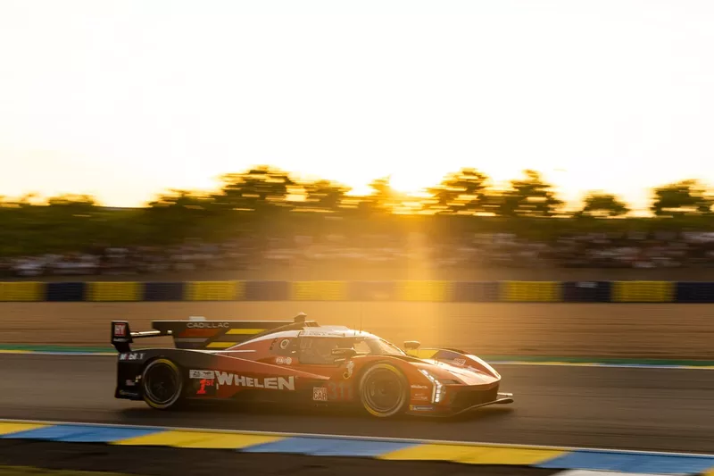  #311 Cadillac Whelen Cadillac V-SeriesR : Jack Aitken, Felipe Drugovich, Frederik Vesti