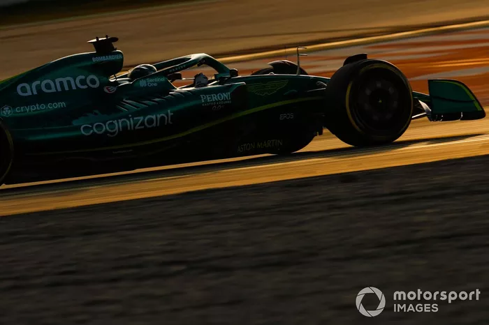 Lance Stroll, Aston Martin AMR22