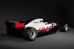 Haas F1 Team 2018 renk düzeni