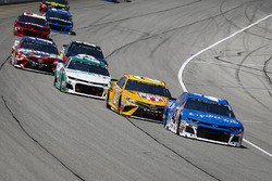 Kyle Larson, Chip Ganassi Racing, Chevrolet Camaro Credit One Bank, Erik Jones, Joe Gibbs Racing, Toyota Camry DeWalt, William Byron, Hendrick Motorsports, Chevrolet Camaro Unifirst