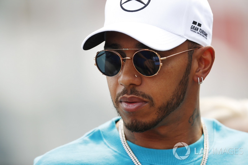 Hamilton chegou à Mercedes em 2013, no lugar de Michael Schumacher e tendo Nico Rosberg como companheiro de equipe.
