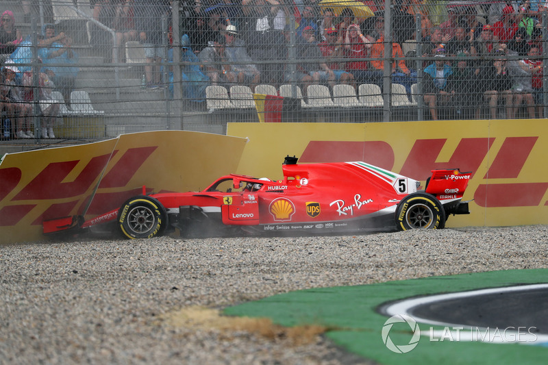 Detik-detik kecelakaan Sebastian Vettel, Ferrari SF71H