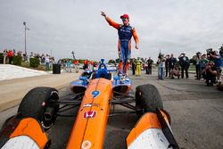 Ganador de carrera Scott Dixon, Chip Ganassi Racing Honda