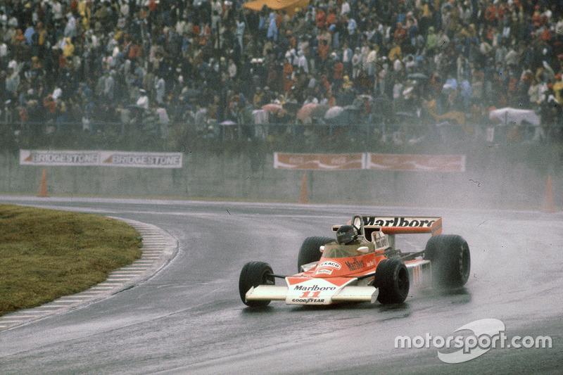 1976 - Fuego y lluvia
