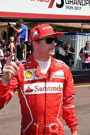 Ganador de la pole Kimi Raikkonen, Ferrari