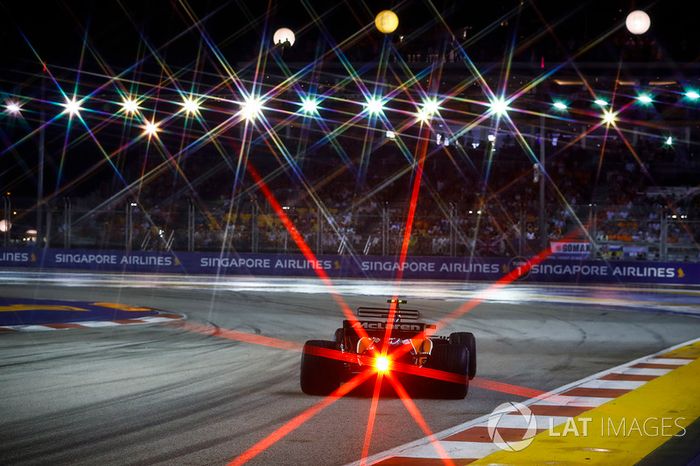  Parecen estrellas en un circuito 