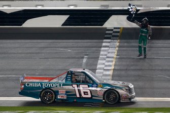 Winner Austin Hill, Hattori Racing Enterprises, Toyota Tundra CHIBA Toyopet