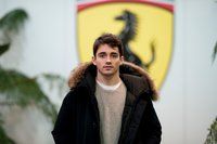 Шарль Леклер, примерка сиденья