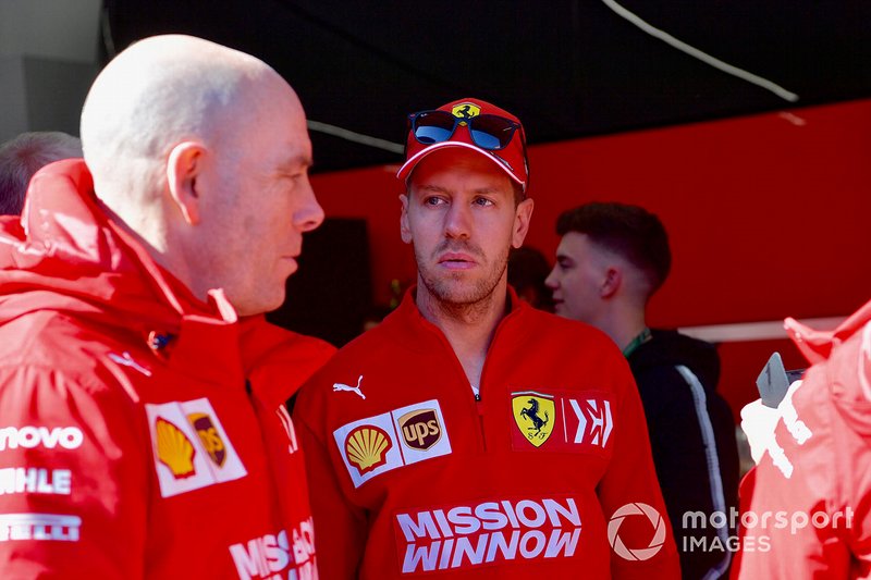 Jock Clear, Ferrari Chief Engineer and Sebastian Vettel, Ferrari