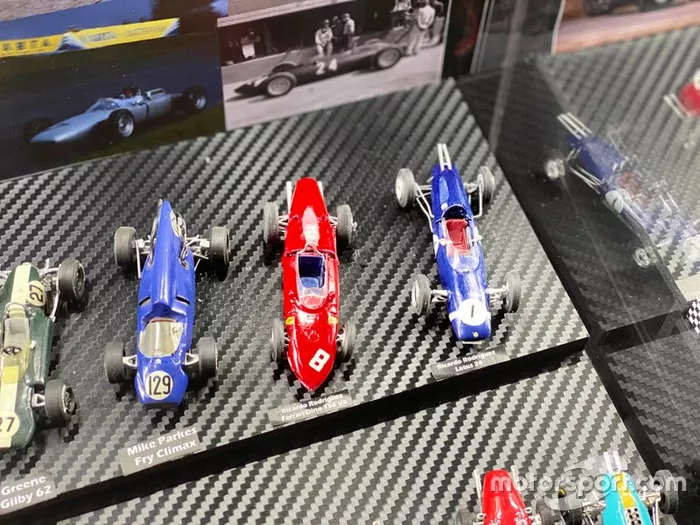 Colección de coches miniatura de F1
