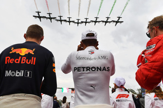 Fly past over Max Verstappen, Red Bull Racing, Lewis Hamilton, Mercedes AMG F1 and Kimi Raikkonen, Ferrari on the grid