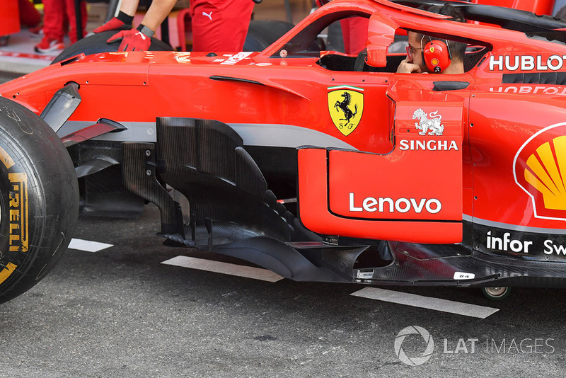 Ferrari SF71H barcaza