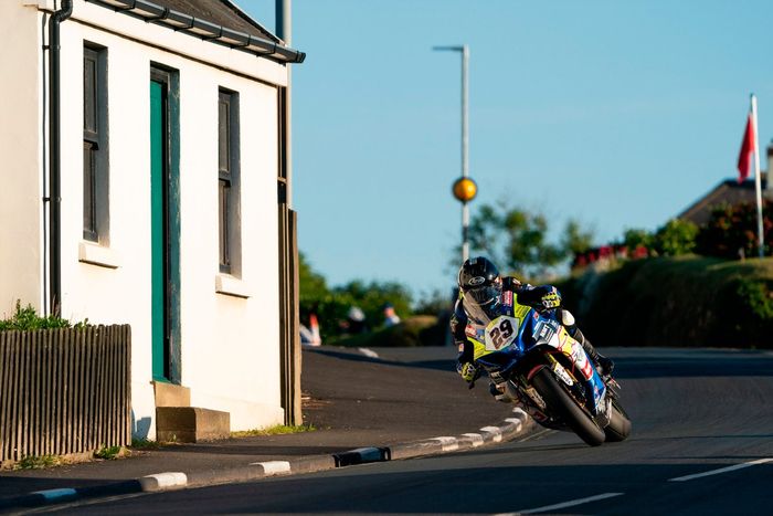 Mike Browne, Burrows Engineering / RK Racing