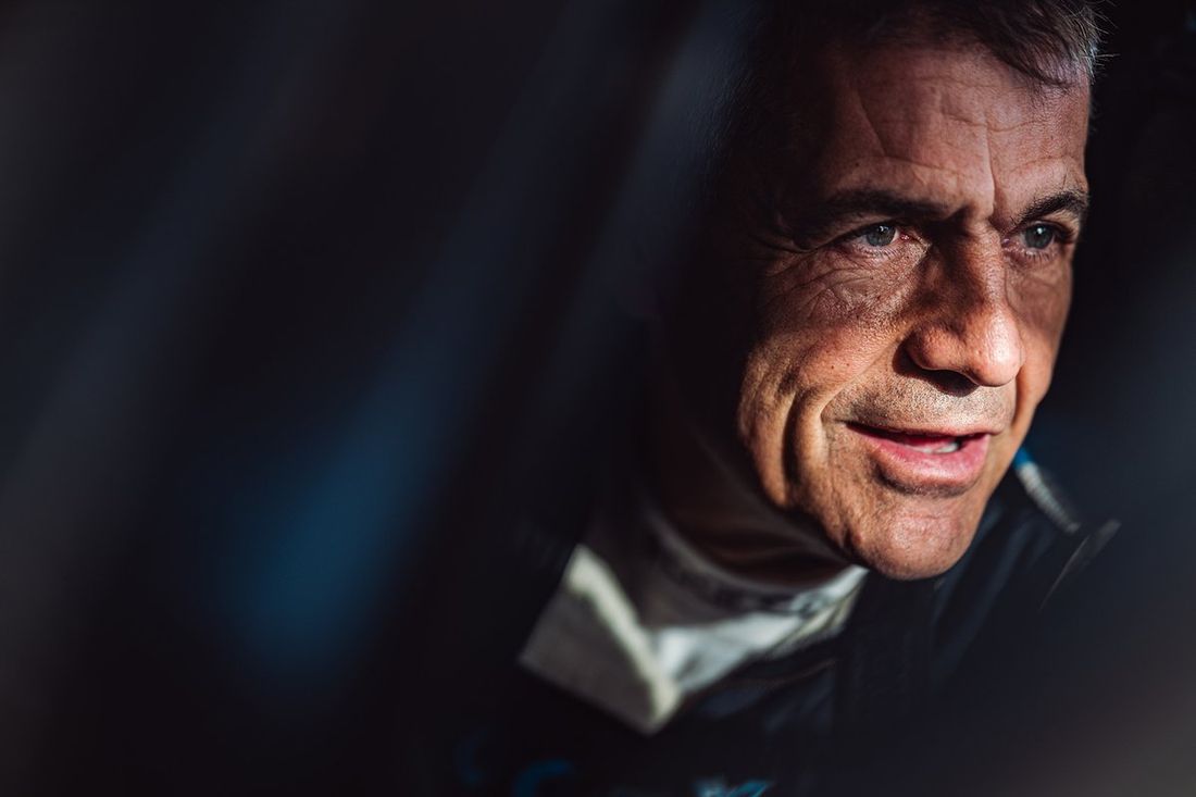 #217 X-raid Mini JCW Team Mini John Cooper Works Rally Plus: Krzysztof Hołowczyc, Łukasz Kurzeja