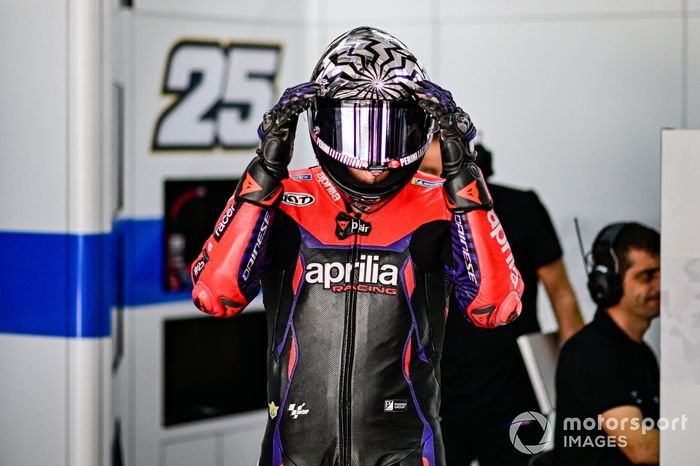 Lorenzo Savadori, Aprilia Racing Team