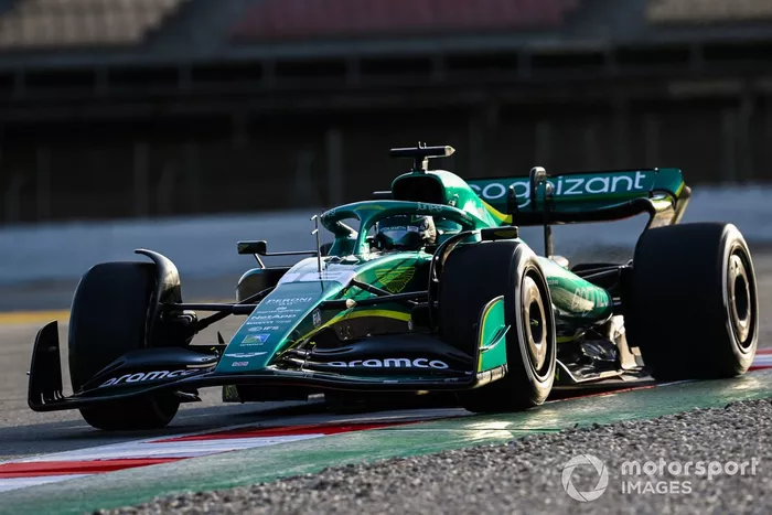 Lance Stroll, Aston Martin AMR22